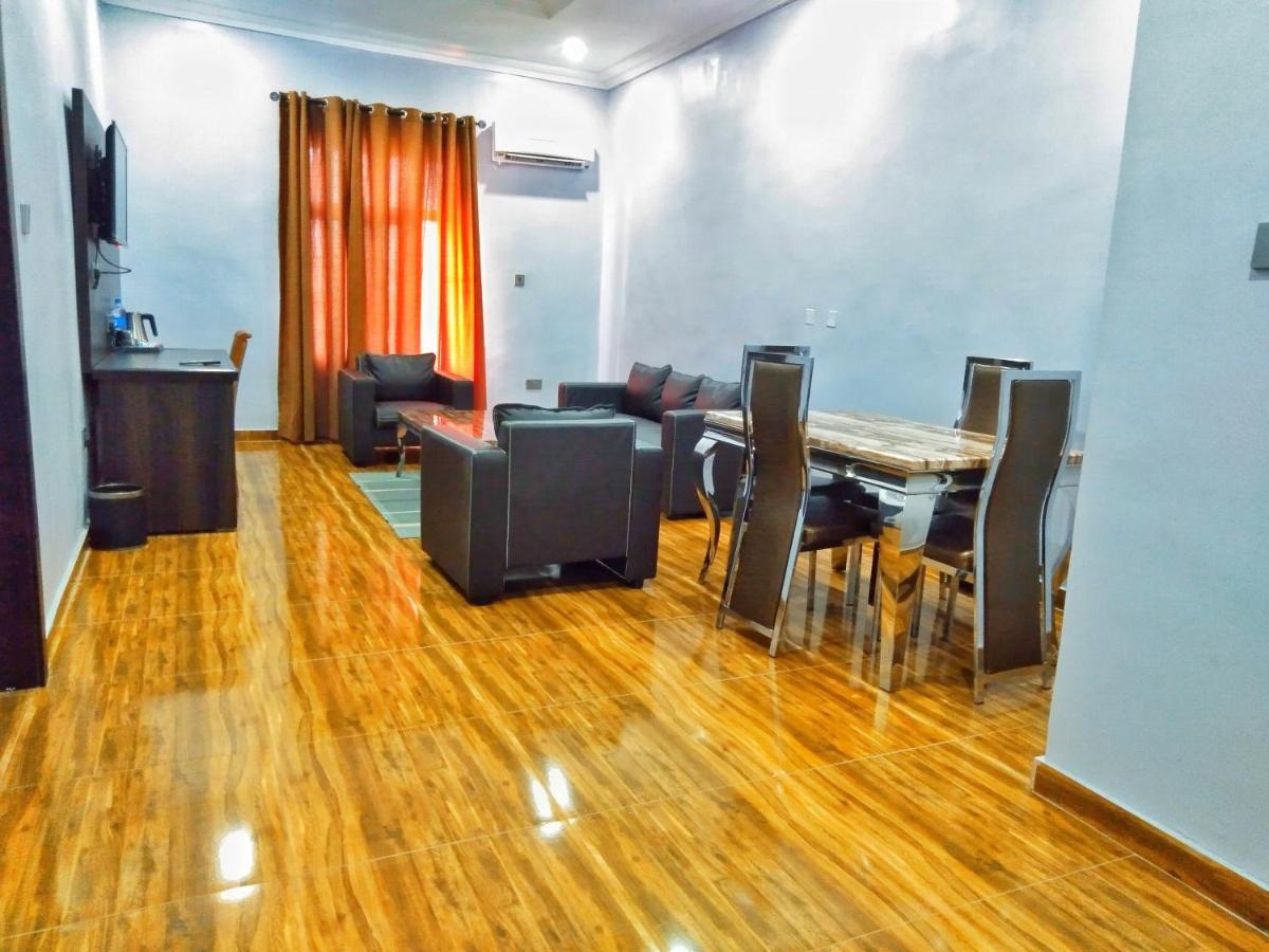 Wetland Hotel Ughelli 外观 照片
