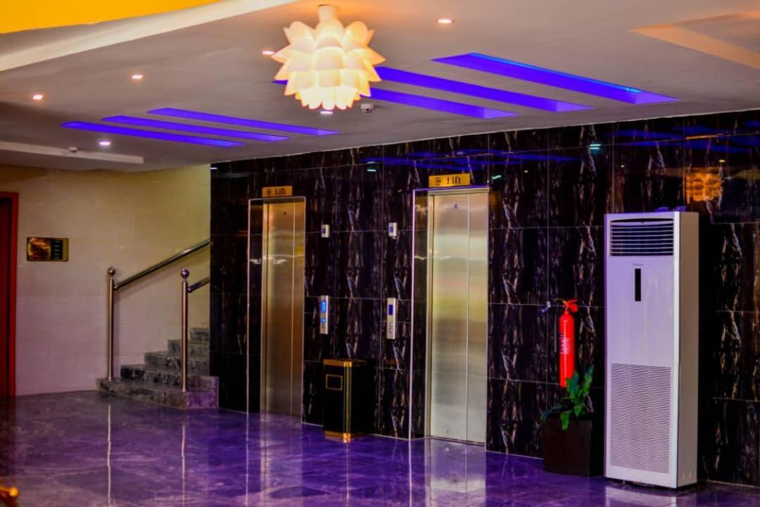 Wetland Hotel Ughelli 外观 照片