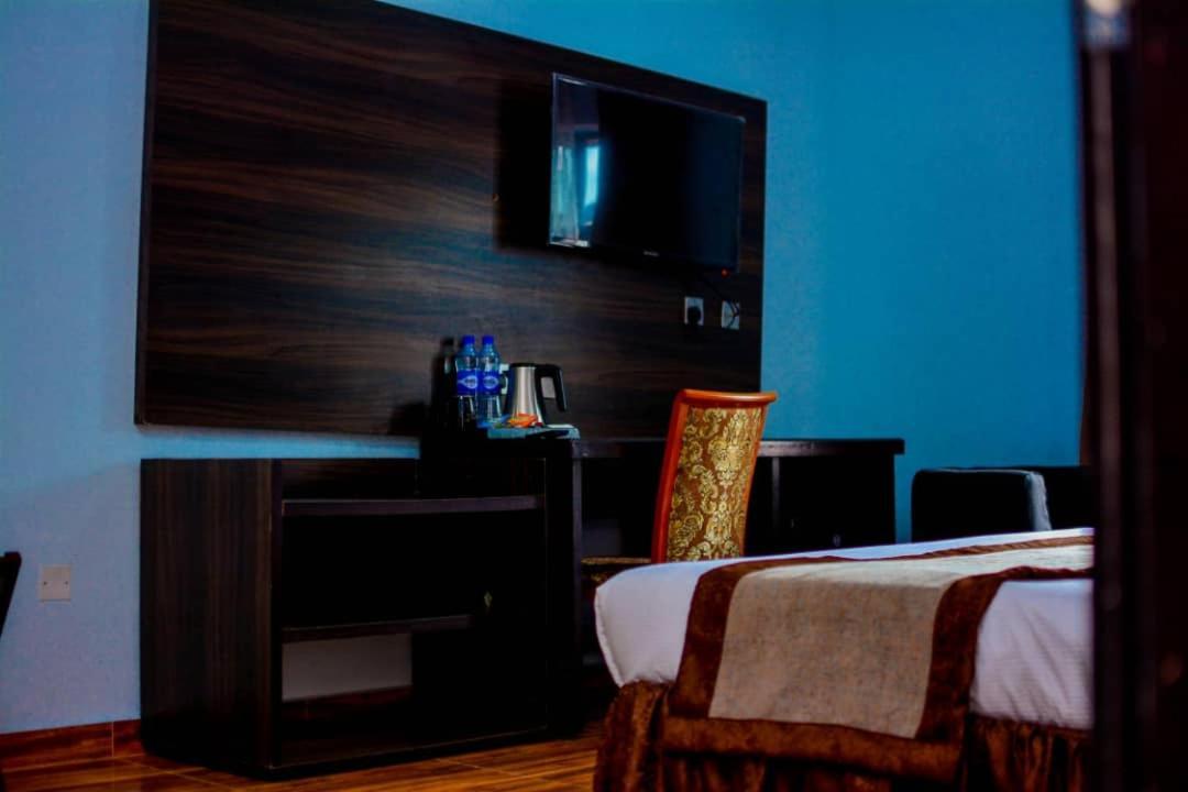 Wetland Hotel Ughelli 外观 照片