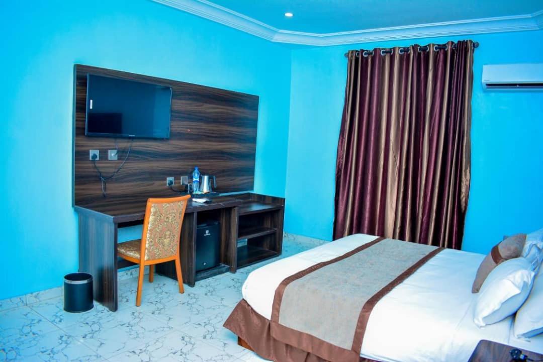 Wetland Hotel Ughelli 外观 照片